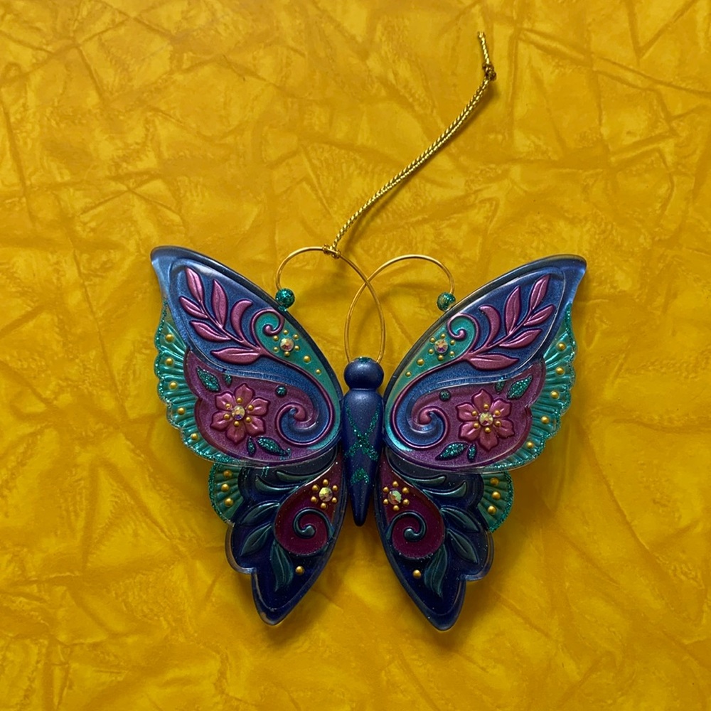 Hallmark 2017 Brilliant Butterflies ornament